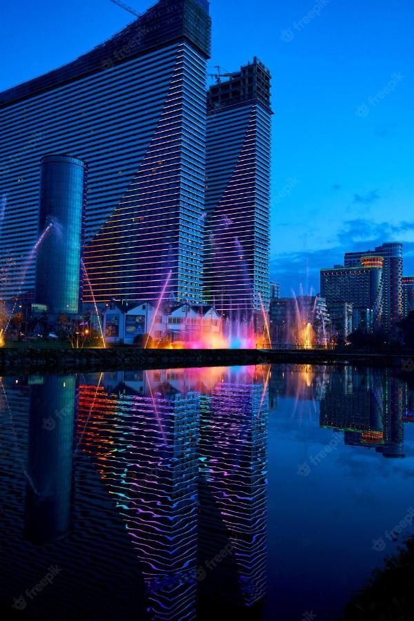 Orbi City Hotel On The Sea Batumi Exterior foto