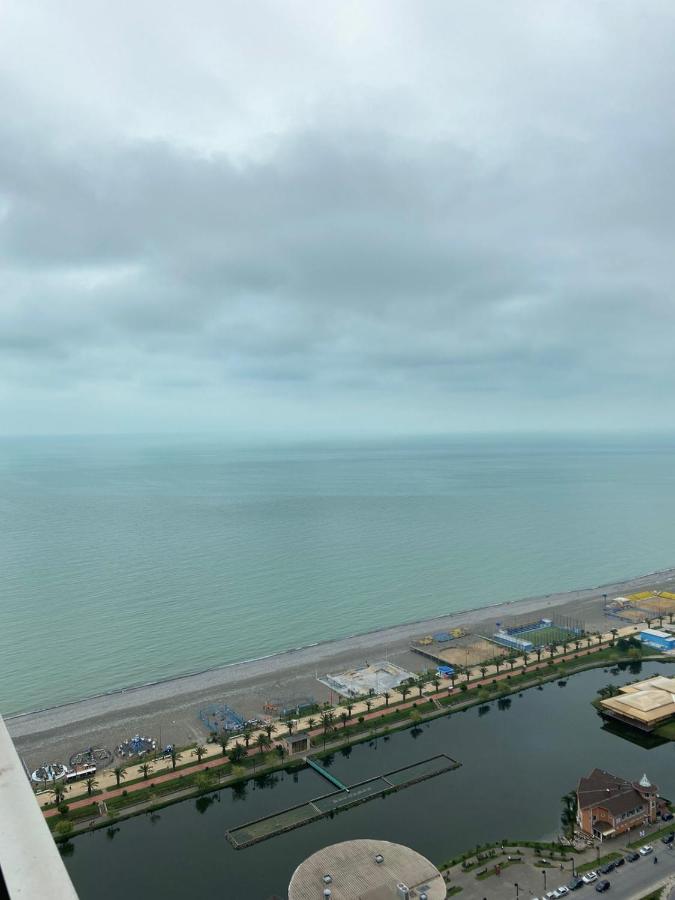 Orbi City Hotel On The Sea Batumi Exterior foto