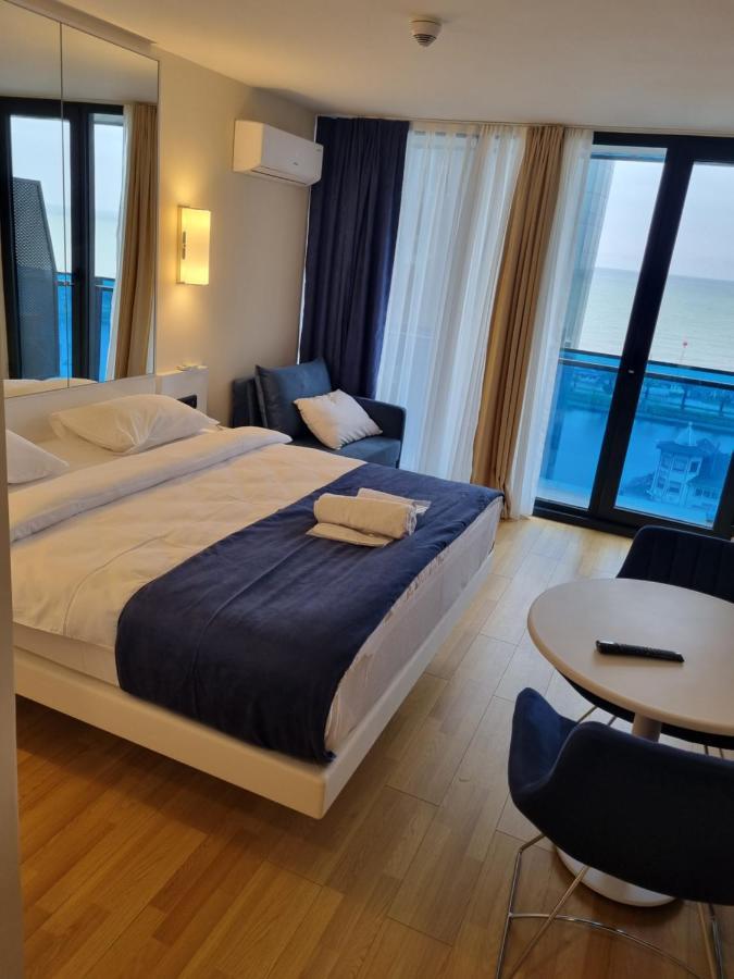 Orbi City Hotel On The Sea Batumi Exterior foto